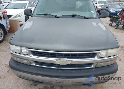 2002 Chevrolet Tahoe Ls из США, поврежденный, VIN 1GNEC13ZX2R135330